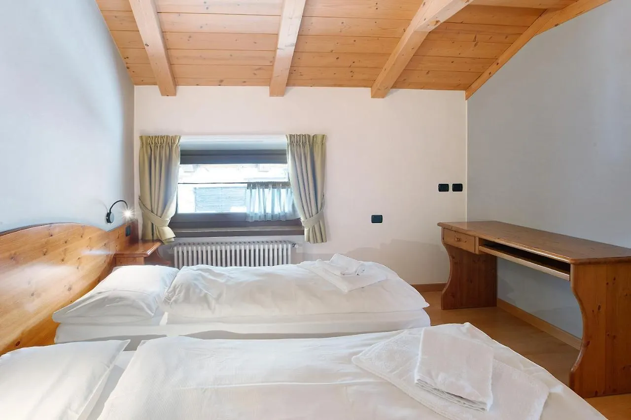 Chalet Anna Botton D'Oro Livigno Apartment