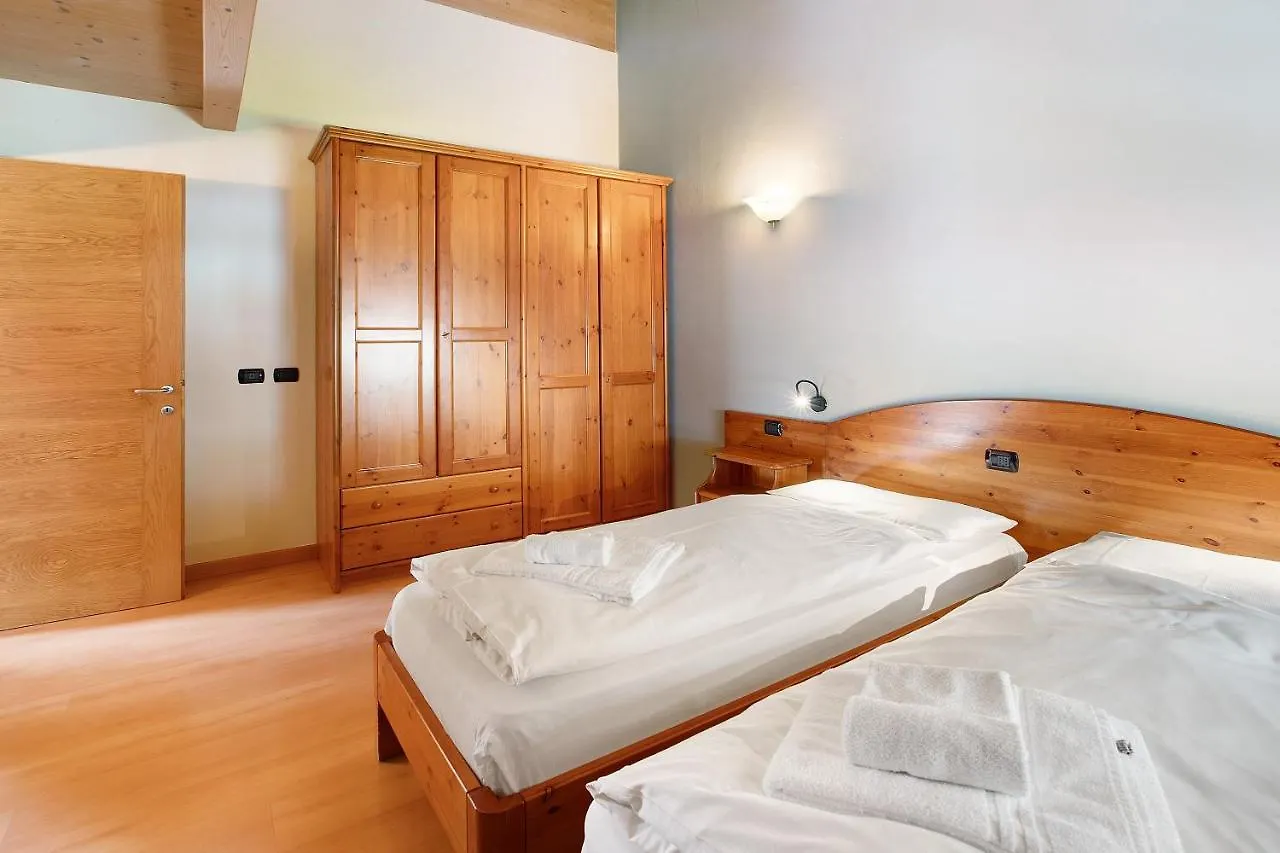 Chalet Anna Botton D'Oro Livigno Apartment